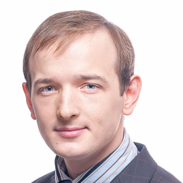 Aleksandr Seleznev is producer and an expert in video advertising, post-production, promo video, music videos, explainer and animated videos